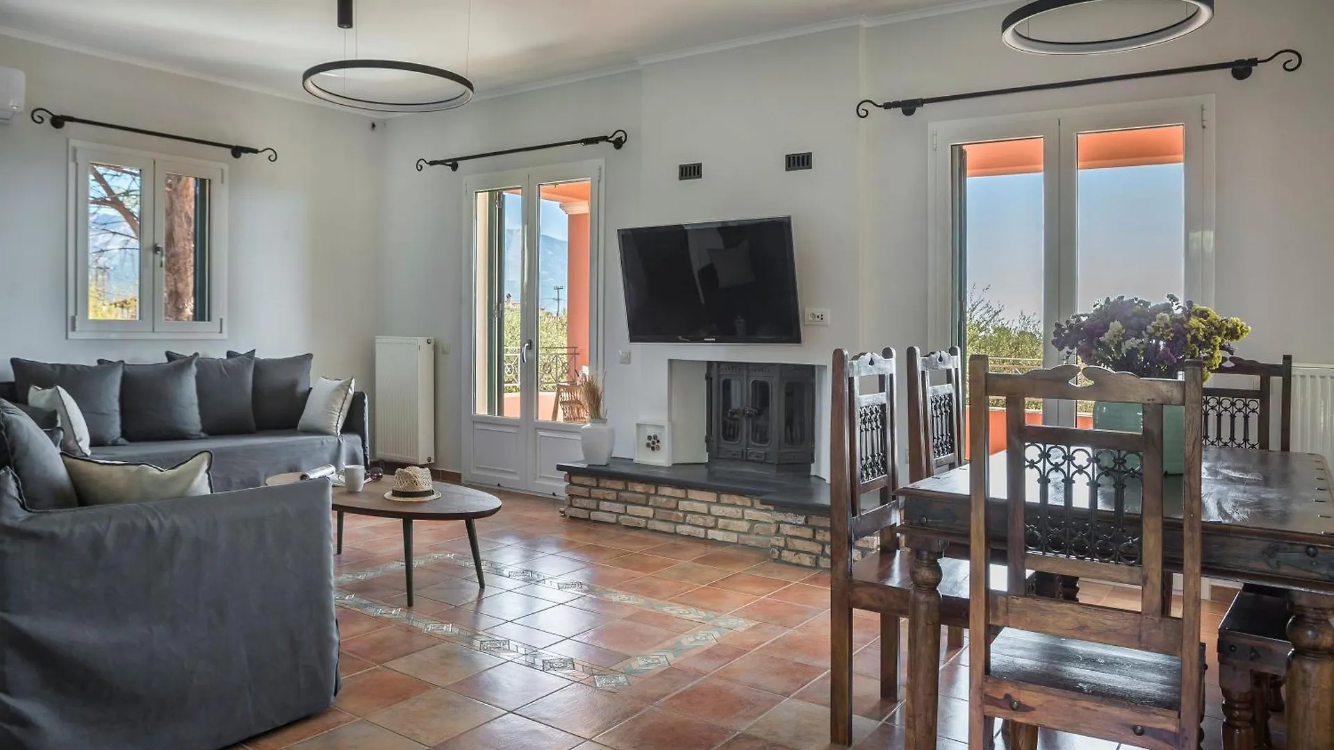 Superb Kefalonia Villa 4 Bedrooms Villa Froso Stunning Sea Views Sunny Roof Terrace Lakithras Fokata