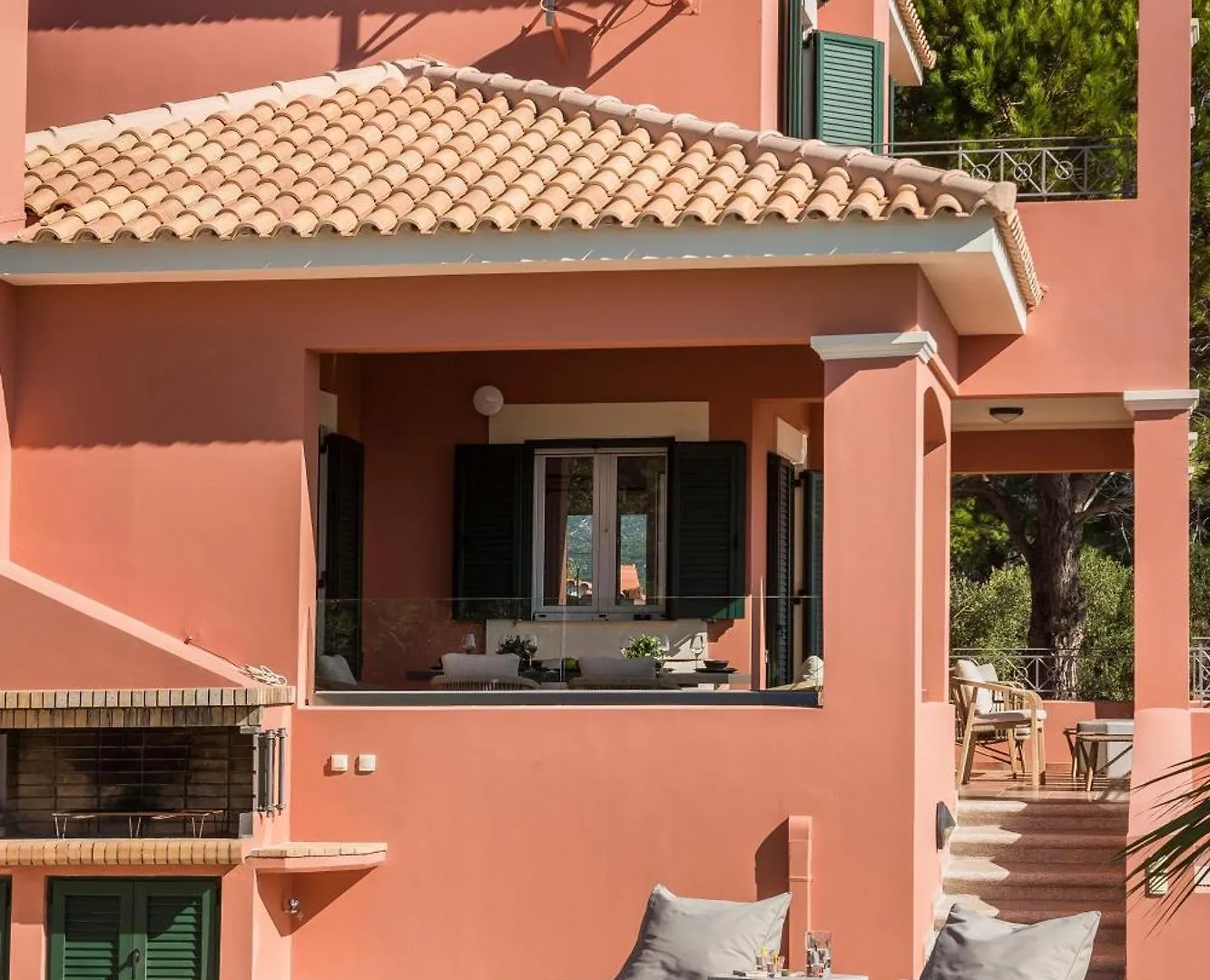 Superb Kefalonia Villa 4 Bedrooms Villa Froso Stunning Sea Views Sunny Roof Terrace Lakithras