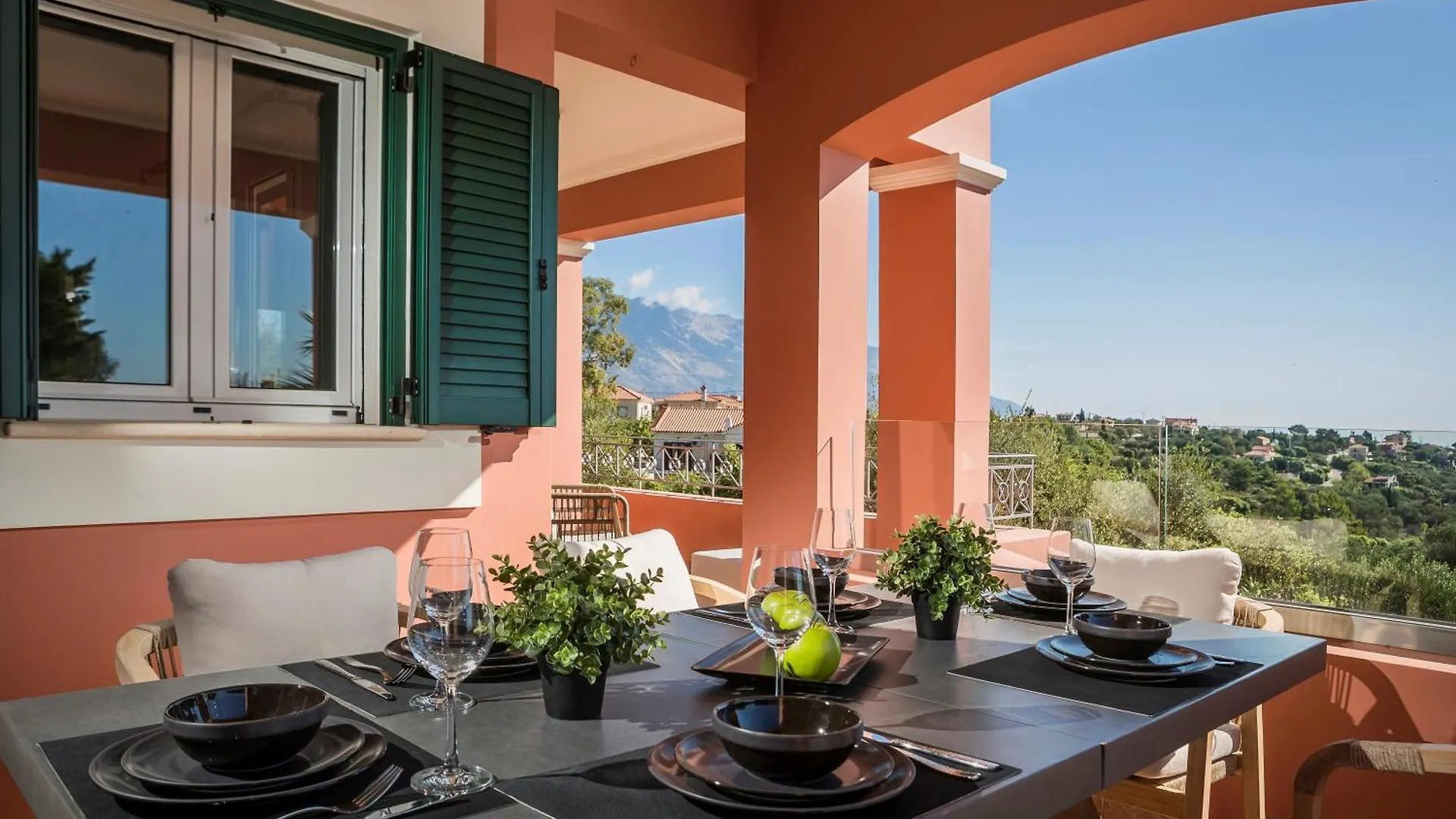Superb Kefalonia Villa 4 Bedrooms Villa Froso Stunning Sea Views Sunny Roof Terrace Lakithras